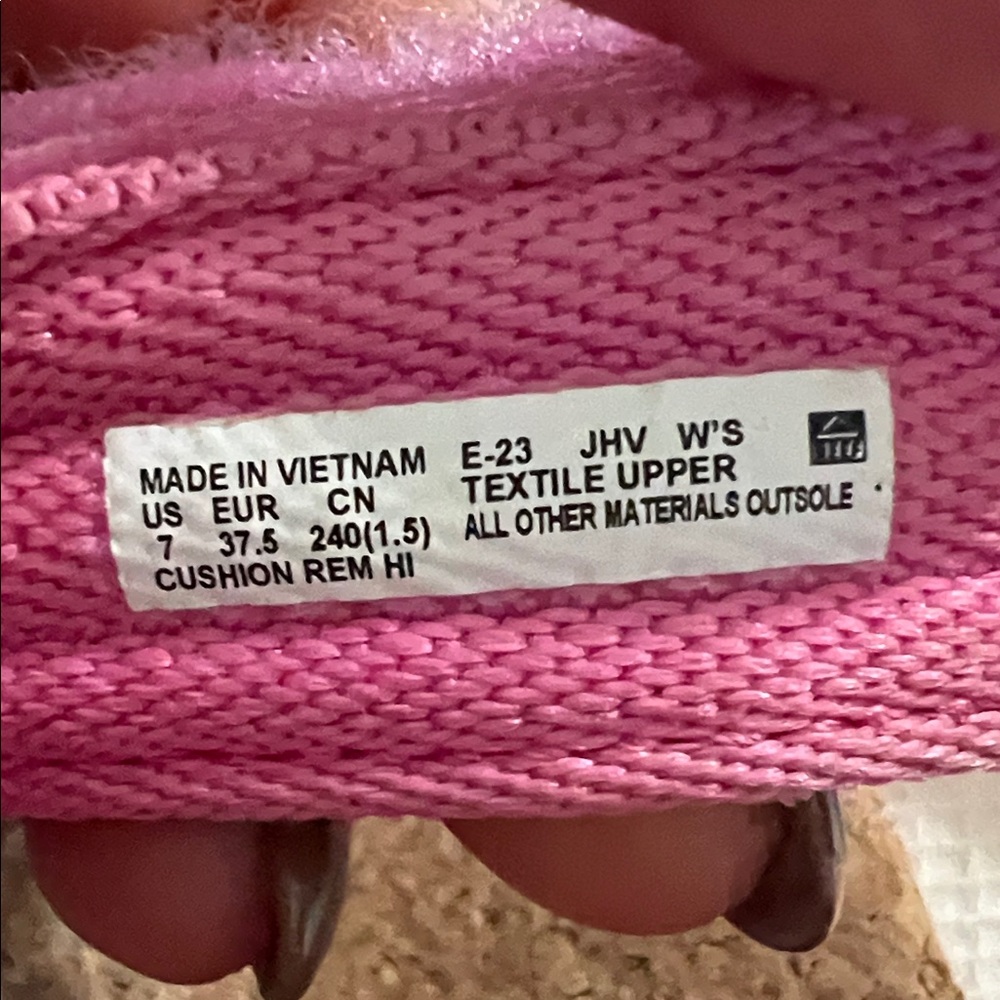 Reef Pink Women's Sandals - Picture 3 of 5